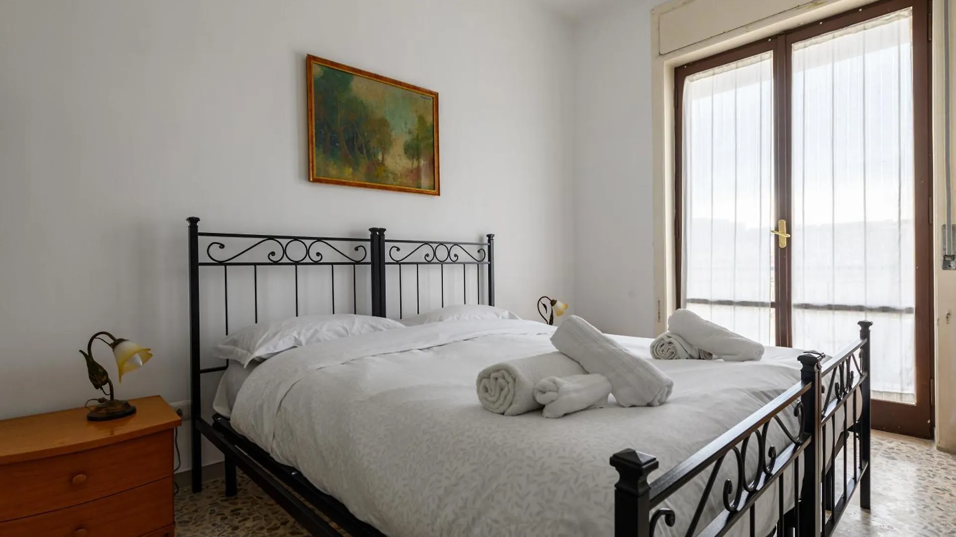 Via Coriolano 8 Apartment Naples Italy